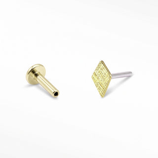 Flat Back Earrings Threadless 14k Gold Florentine Kite | Wynning Stud
