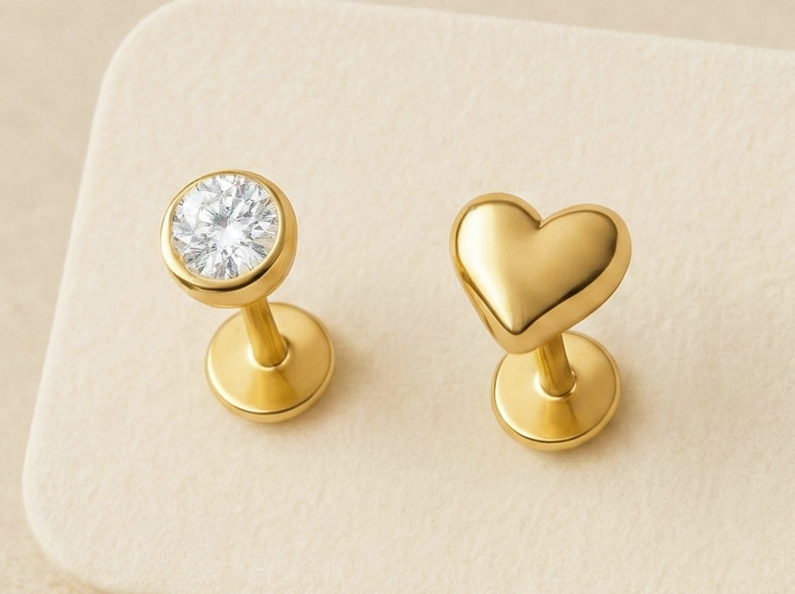 Elegant flatback earrings