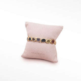 Pillow 3'' - Nina Wynn