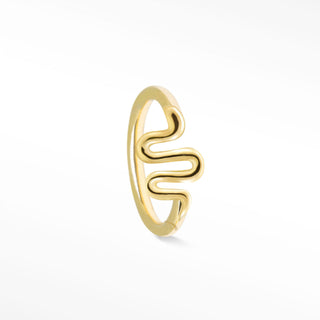 Nina Wynn snake 14K yellow gold seam ring with a snake-inspired gold accent