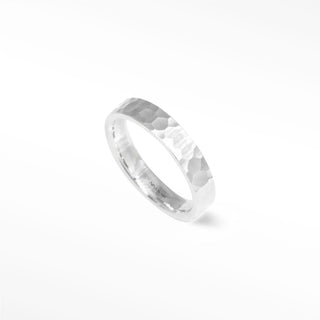 Shop our elegant cigar band ring crafted from sterling silver. Discover why it’s perfect for any occasion.