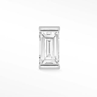 Flat back earrings baguette diamond 14k white