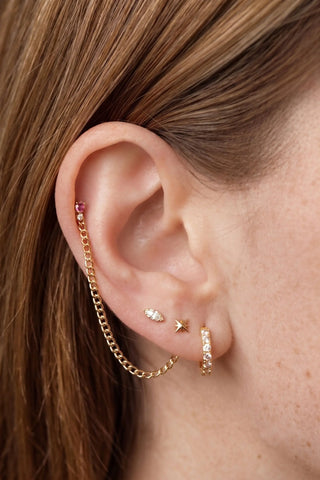Ear chain connector featuring a sleek liquid-gold italian cuban link design. Completely hypoallergenic and nickel-free