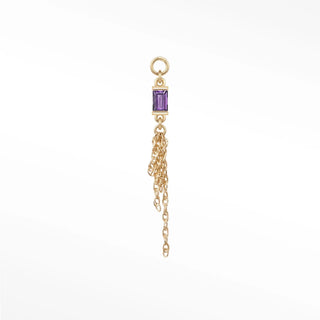 Ear charm in 14k gold featuring a vibrant natural amethyst baguette and cascading fringe chains. Elevate your earring
