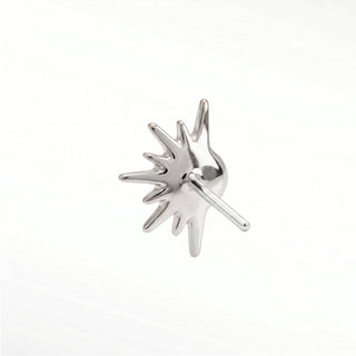 Discover the elegance of flat back earrings in diamond and 14k white gold. Perfect for any occasion.