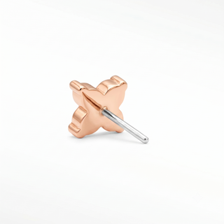 Explore our flat back earrings diamond clover featuring set in 14k rose gold. Perfect for every occasion!