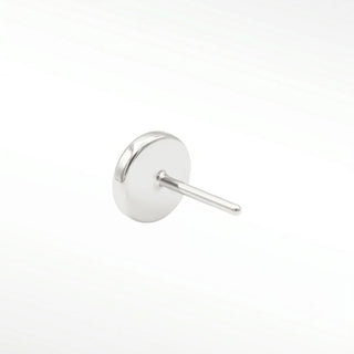 Flat back earrings round 14k white