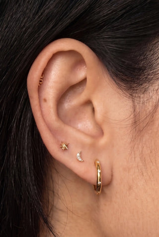 14k gold flat back earrings moon fully embellished with diamonds. Comfortable,elegant and they deliver effortless