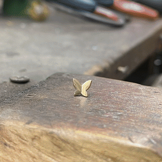 Flat back earring papa butterfly 14k yellow - 14k gold
