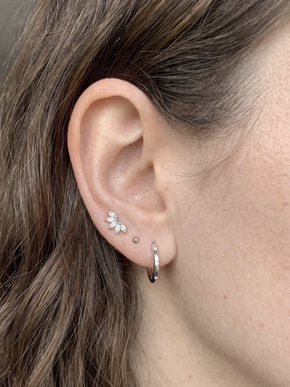 Flat back earrings lotus diamond 14k white