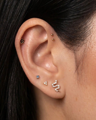 Discover the wynning studs featuring flatback gemstones perfect birthstones in stunning 14k yellow gold. Elegant