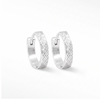 Nina Wynn Florentine 20mm sterling silver hoop earrings