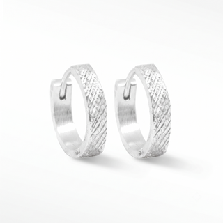 Nina Wynn Florentine 25mm sterling silver hoop earrings