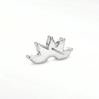 Elevate your style with 14k gold earrings shaped like lotus flowers. These yellow stud
