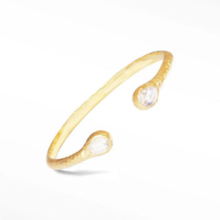 Let every element of your being bloom to its fullest potential, our floral-inspired petal cuff