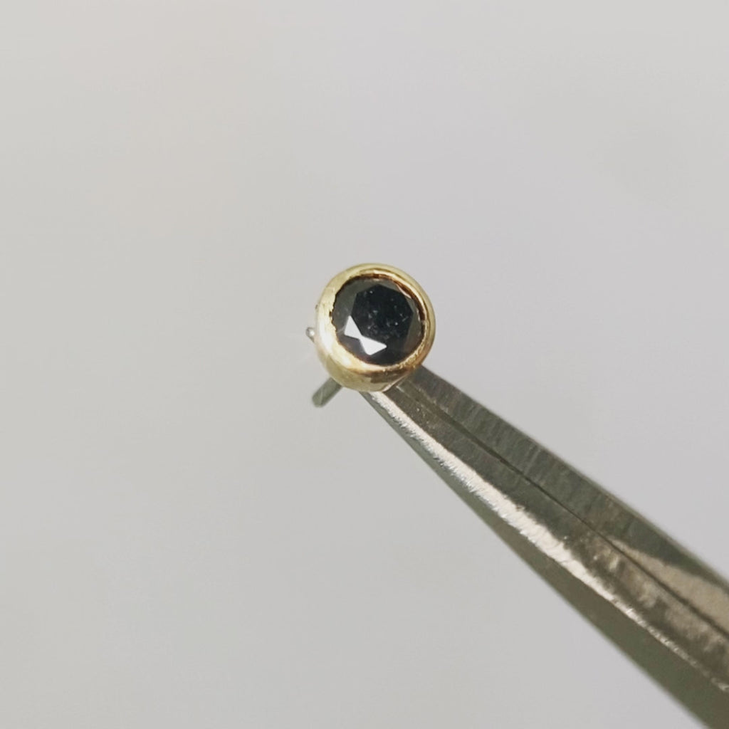Bezel flat back earrings, in 14k yellow gold, black diamond, stone size 2mm, a classic