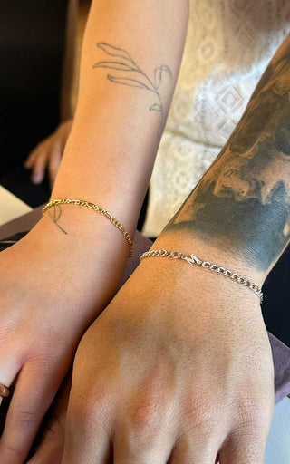 Simple clasp-less permanent bracelet welded for an everyday minimalist style in Denver.